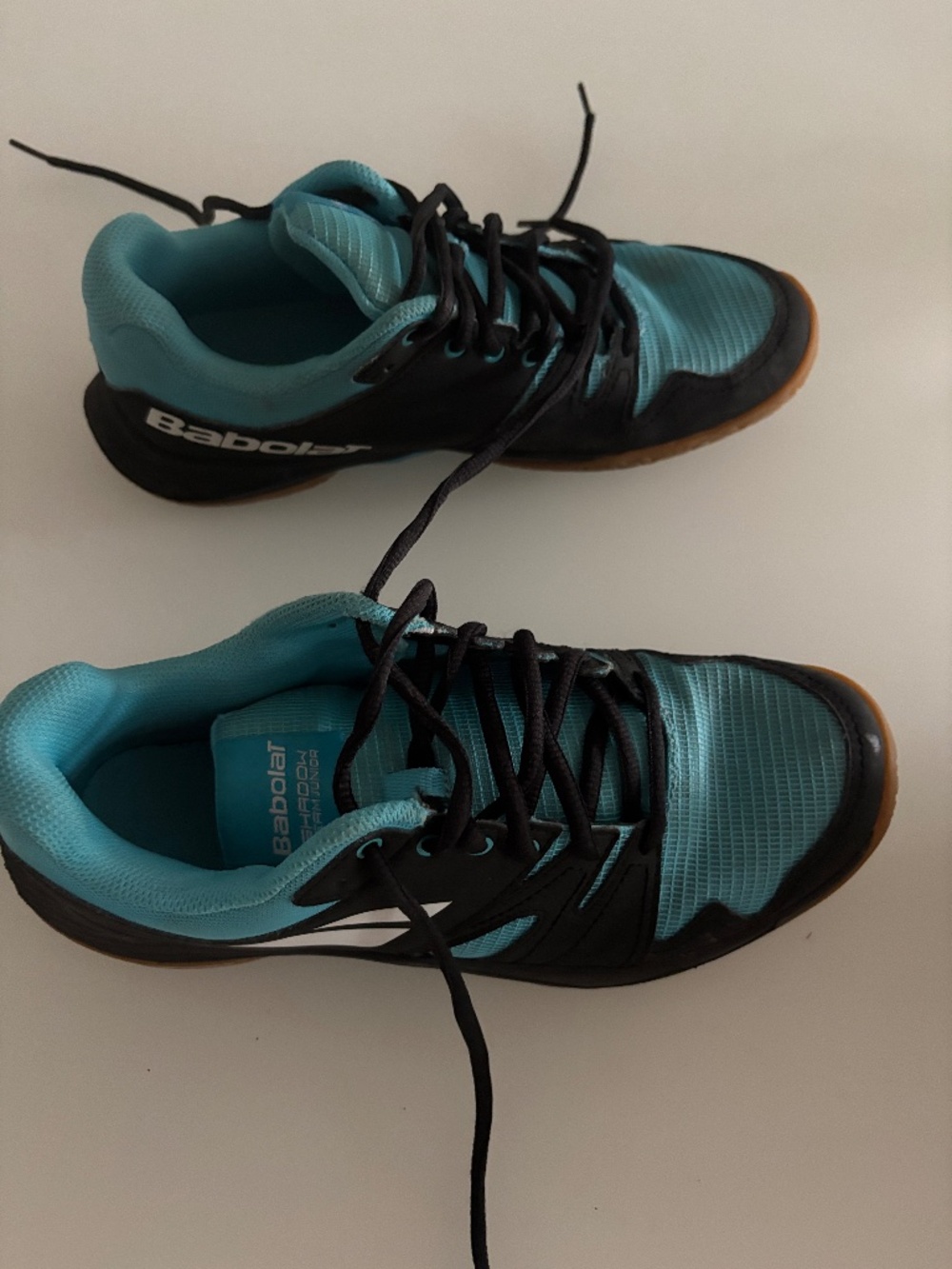 Boy’s size 6 squash shoes